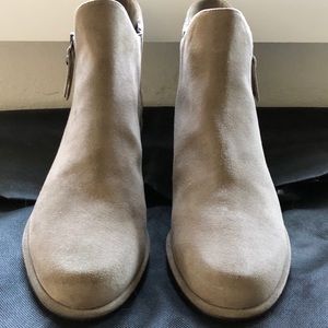 Stuart Weitzman gray suede ankle boot, Never Worn.